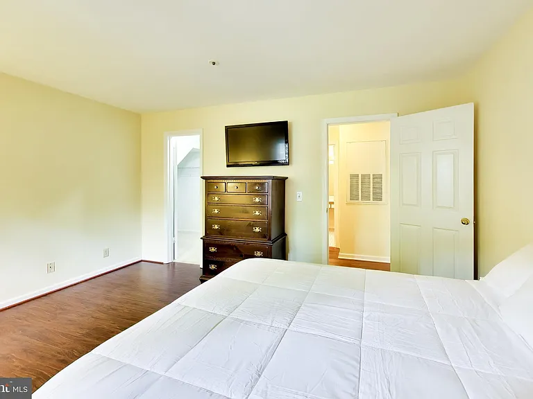 10823 Hampton Mill Ter #370 — Photo 21