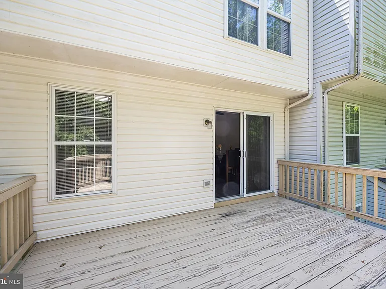 12807 Town Center Way — Photo 24