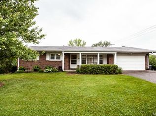9878 Amberley Dr, Saint Louis, MO
