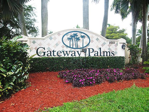 3rd image of 4903 Gateway Gardens Dr