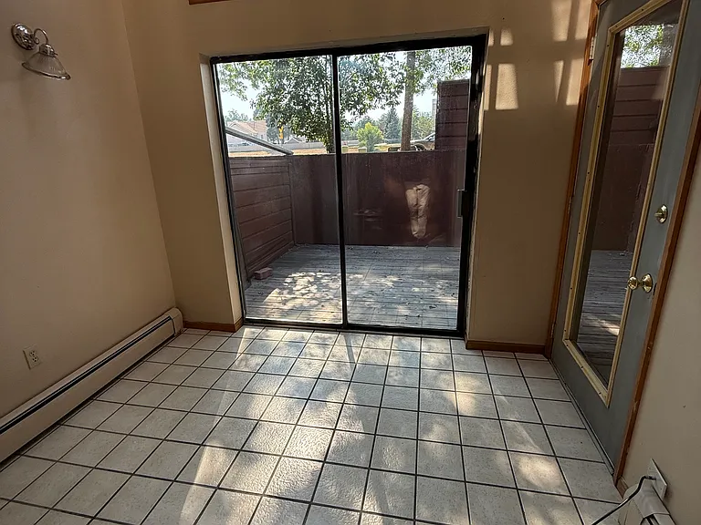 3131 Bell Dr — Photo 5