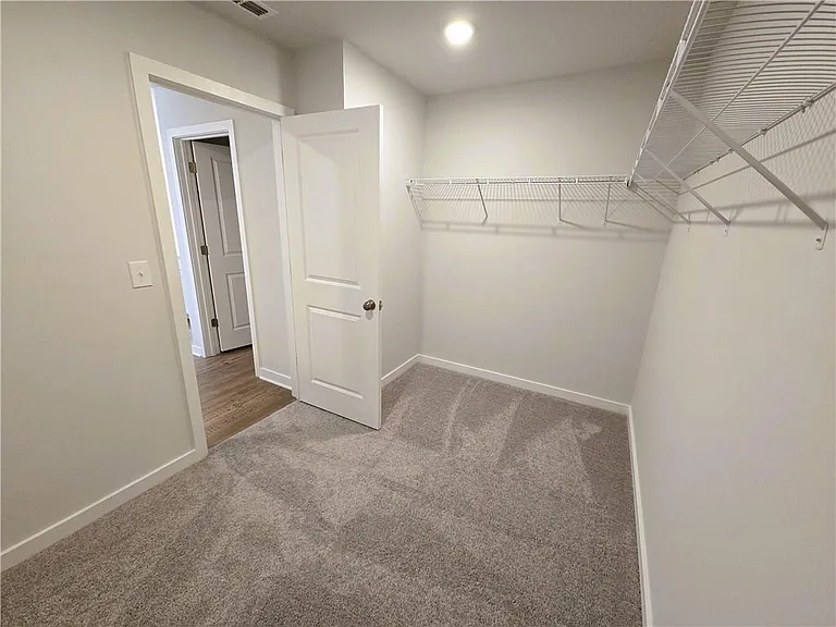 5539 Rosehall Pl — Photo 17