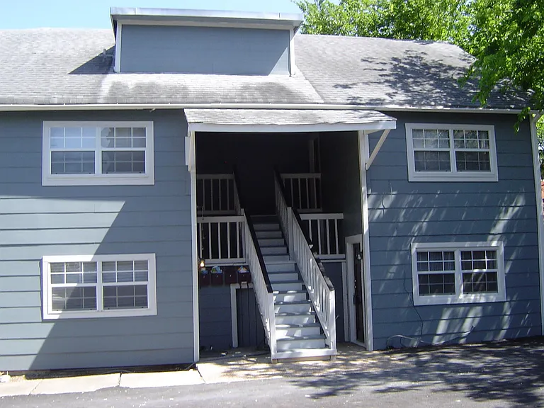 219 Stratford St #D — Photo 11
