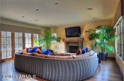 5th image of 5110 E Crestview Dr