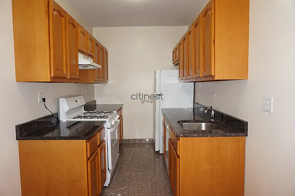 Rented by Citi Nest Group LLC | media 19