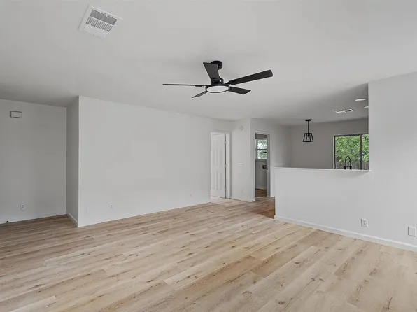 17129 Hamilton Point Cir, Manor, TX 78653