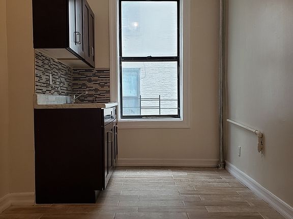 4th image of 49 Saint Nicholas Ave #46