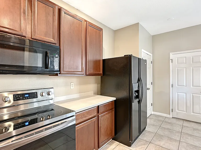 3499 Parkridge Cir — Photo 8