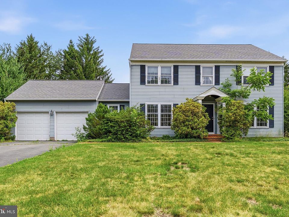 1st image of 6 Abby Dr
