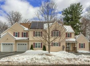 287 Pleasant St, Lunenburg, MA 01462