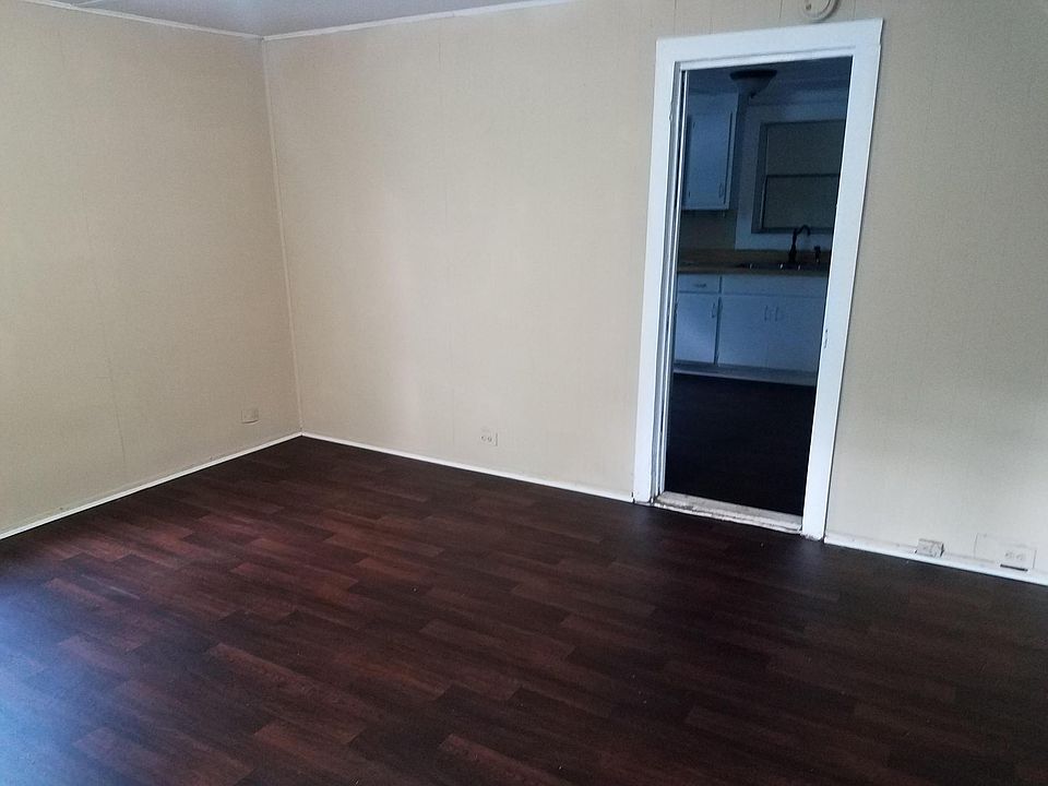 2nd image of 9 Stewart Ave
