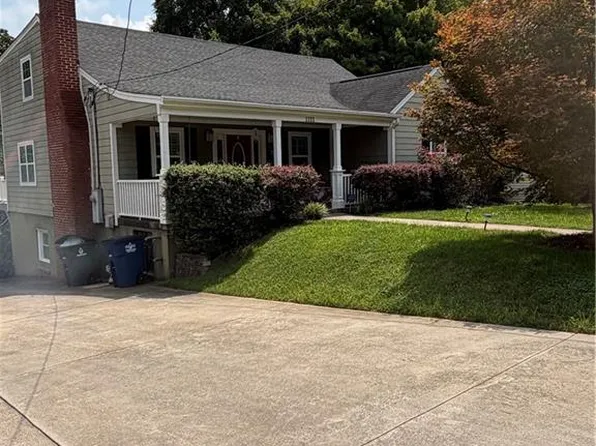 1111 Irving St, Winston Salem, NC 27103