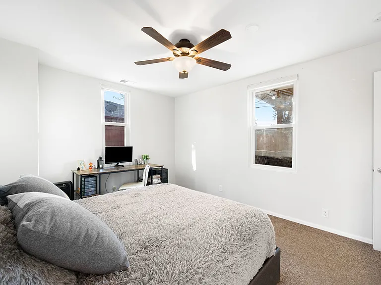 3613 N Harrison St — Photo 13