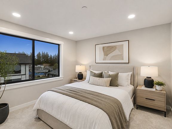 5th image of 19628 Filbert Dr #3