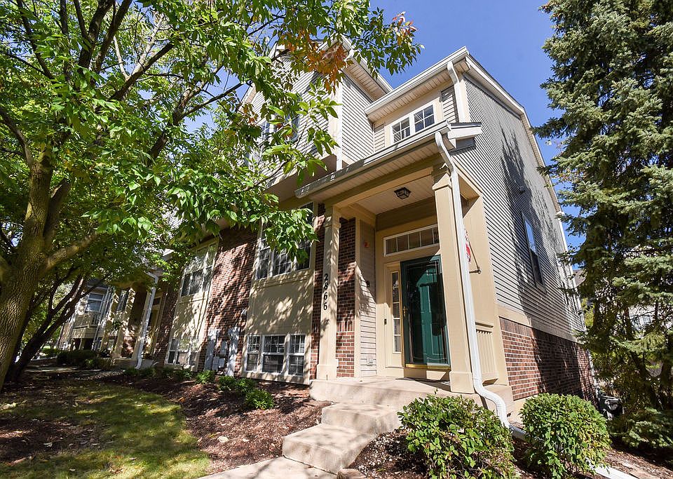 1st image of 2866 N Greenwood Ave