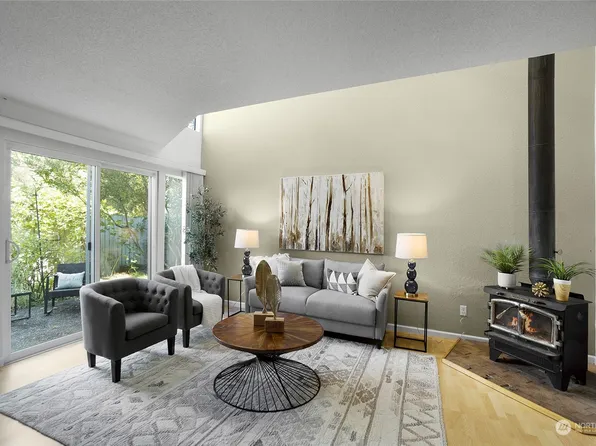 12520 SE 42nd Street #520, Bellevue, WA 98006