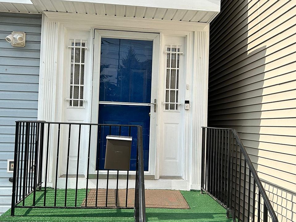 1st image of 98 16th Ave
