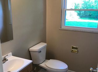 6248 Valley Stream Rd, Toledo, OH 43615