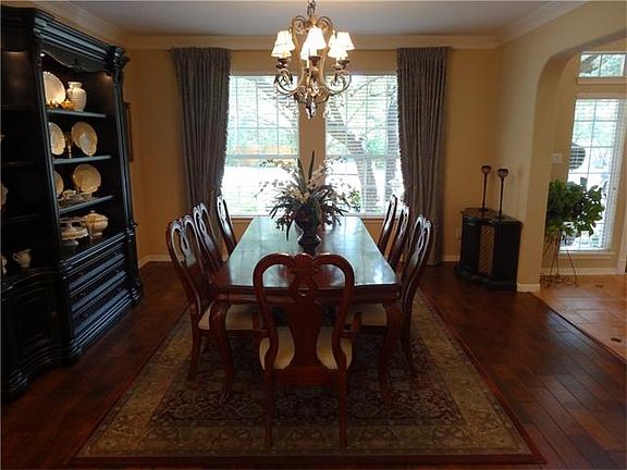 4th image of 7503 Yaupon Dr