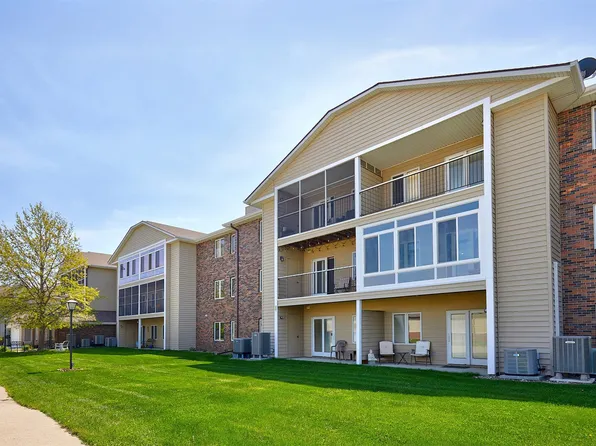 301 SE Delaware Ave Unit 211, Ankeny, IA 50021