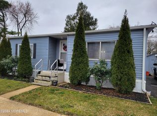 3 Eagle Rd, Jackson, NJ 08527