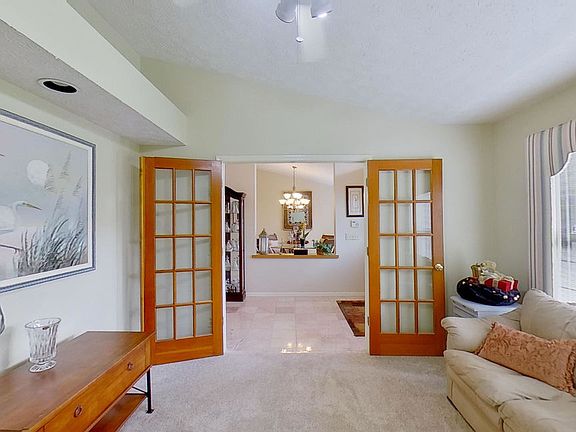 5th image of 551 SE Norsemen Dr