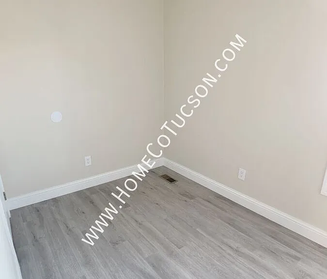 11550 S Nogales Hwy — Photo 17