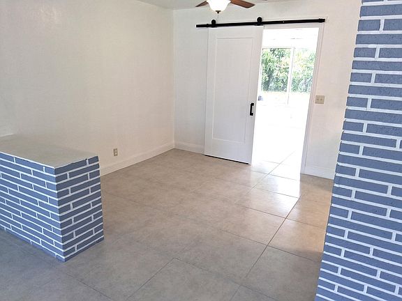 4th image of 1837 Gardenia Rd