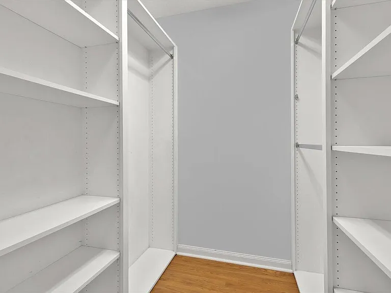 10882 SW Dardanelle Dr — Photo 32