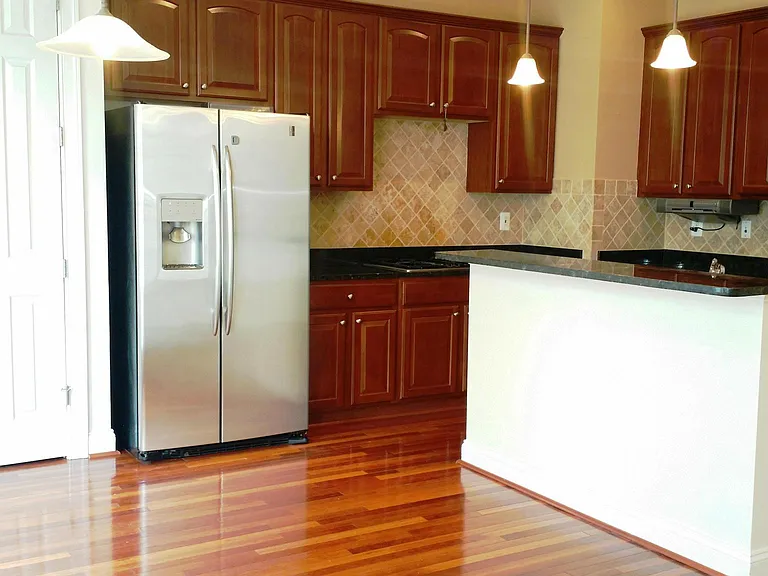 557 Cedar Spring St — Photo 13