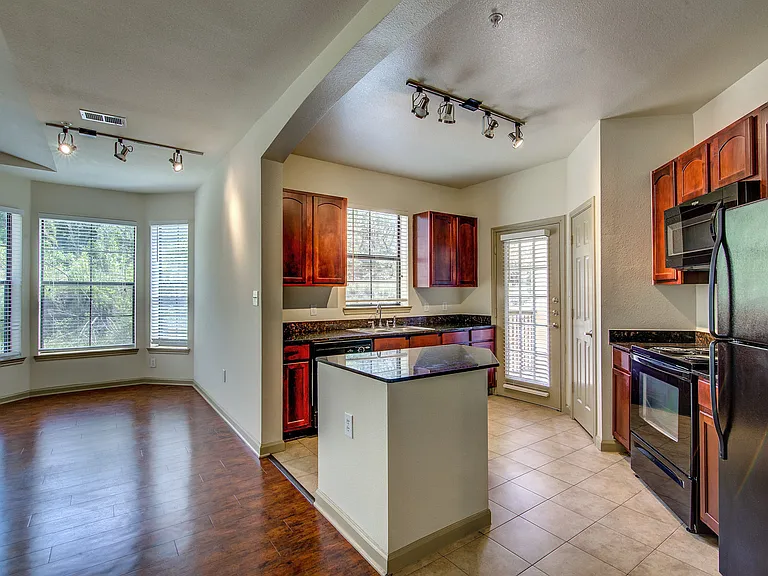Estates at Canyon Ridge — Photo 28