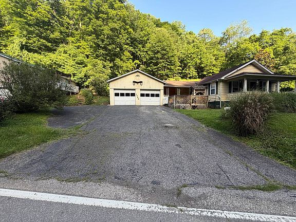 4th image of 1753 Sugar Creek Dr