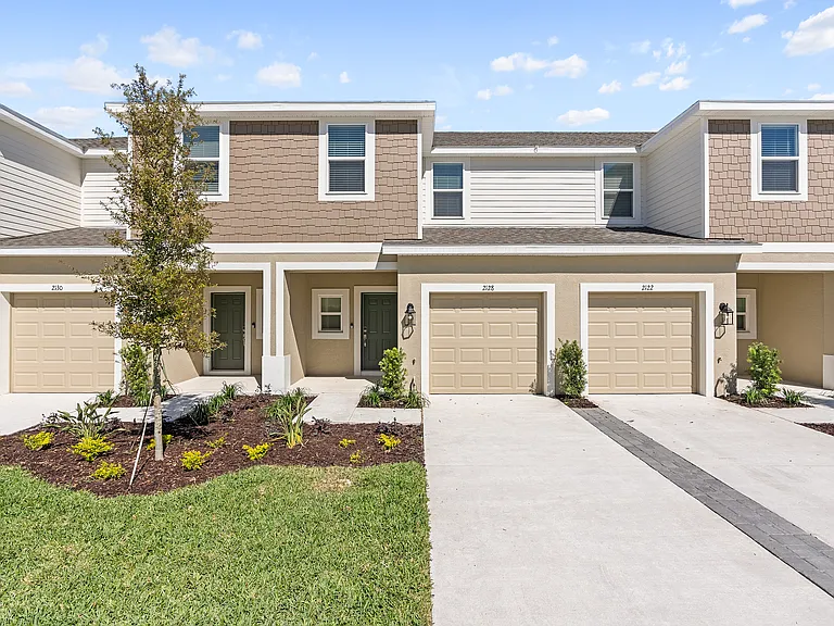 2128 Hallier Cv — Photo 1