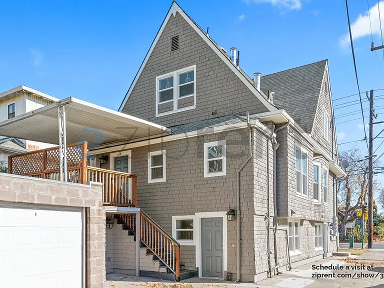 1701 Broadway #A — Photo 2