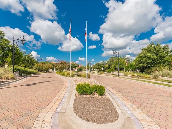 2nd image of 11905 Terraza Cir #Townhouse 43