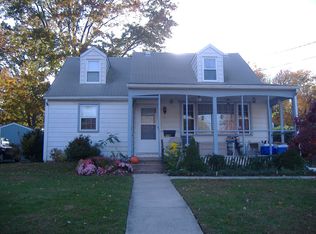 519 Charles Ave, Barrington, NJ 08007