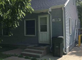 1924 City View St, Waterloo, IA 50707