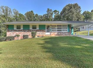 702 Wedgewood Cir, Kingsport, TN 37660