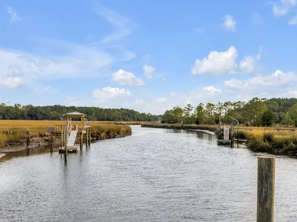 1225 Guerins Bridge Rd, Awendaw, SC 29429