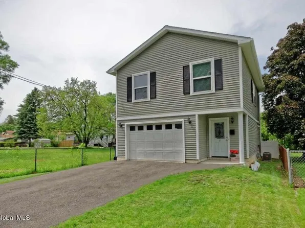 11 Oakland Avenue, Albany, NY 12205