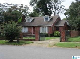 205 10th St N, Clanton, AL 35045