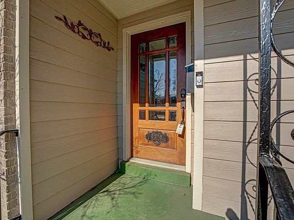 3rd image of 3218 N Waynoka Cir