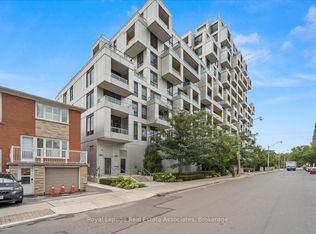 38 Cameron St #708, Toronto, ON M5T 0C3