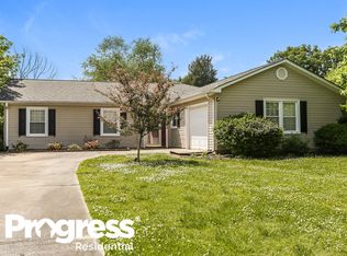 2111 Applegate Dr, Concord, NC 28027