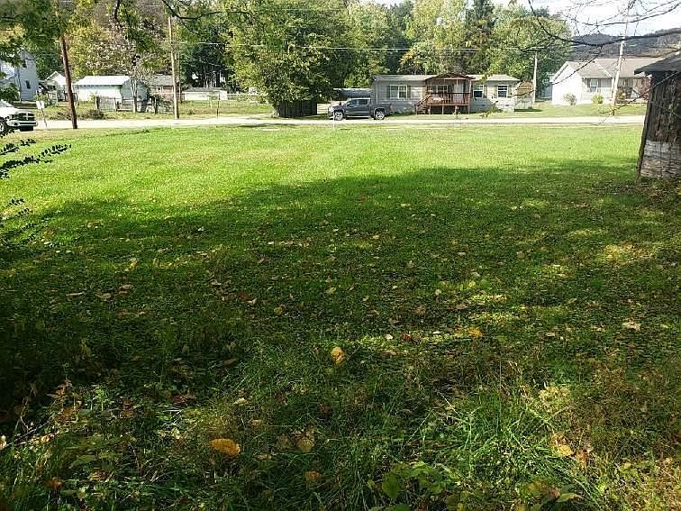 1st image of 112 N Wilder Ave
