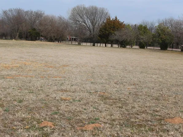 18477 320th St, Norman, OK 73072