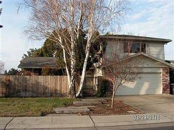 1st image of 2739 Stanfield Dr