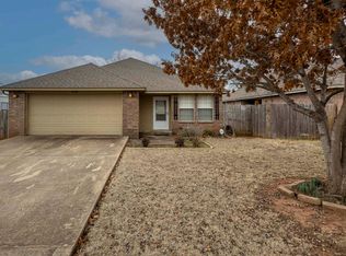 2704 Highcrest Dr, Duncan, OK 73533
