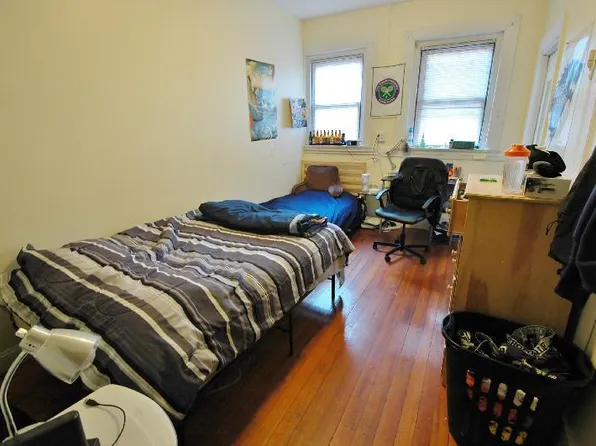 118 Hemenway St, Boston, MA