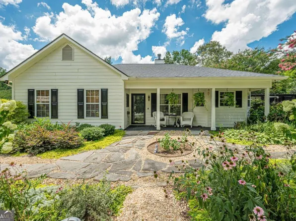 7820 Silversmith Dr, Cumming, GA 30028